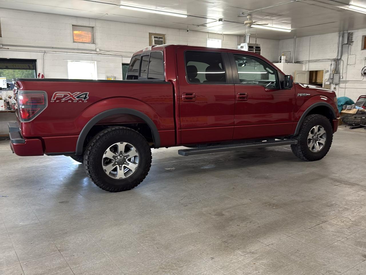 Ford F-150 FX4 SuperCrew 4WD 2013
