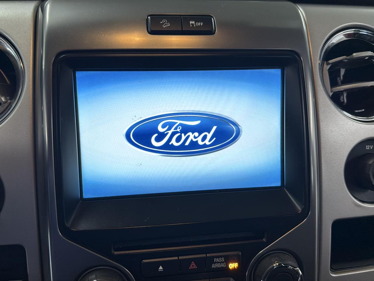 Ford F-150 FX4 SuperCrew 4WD 2013