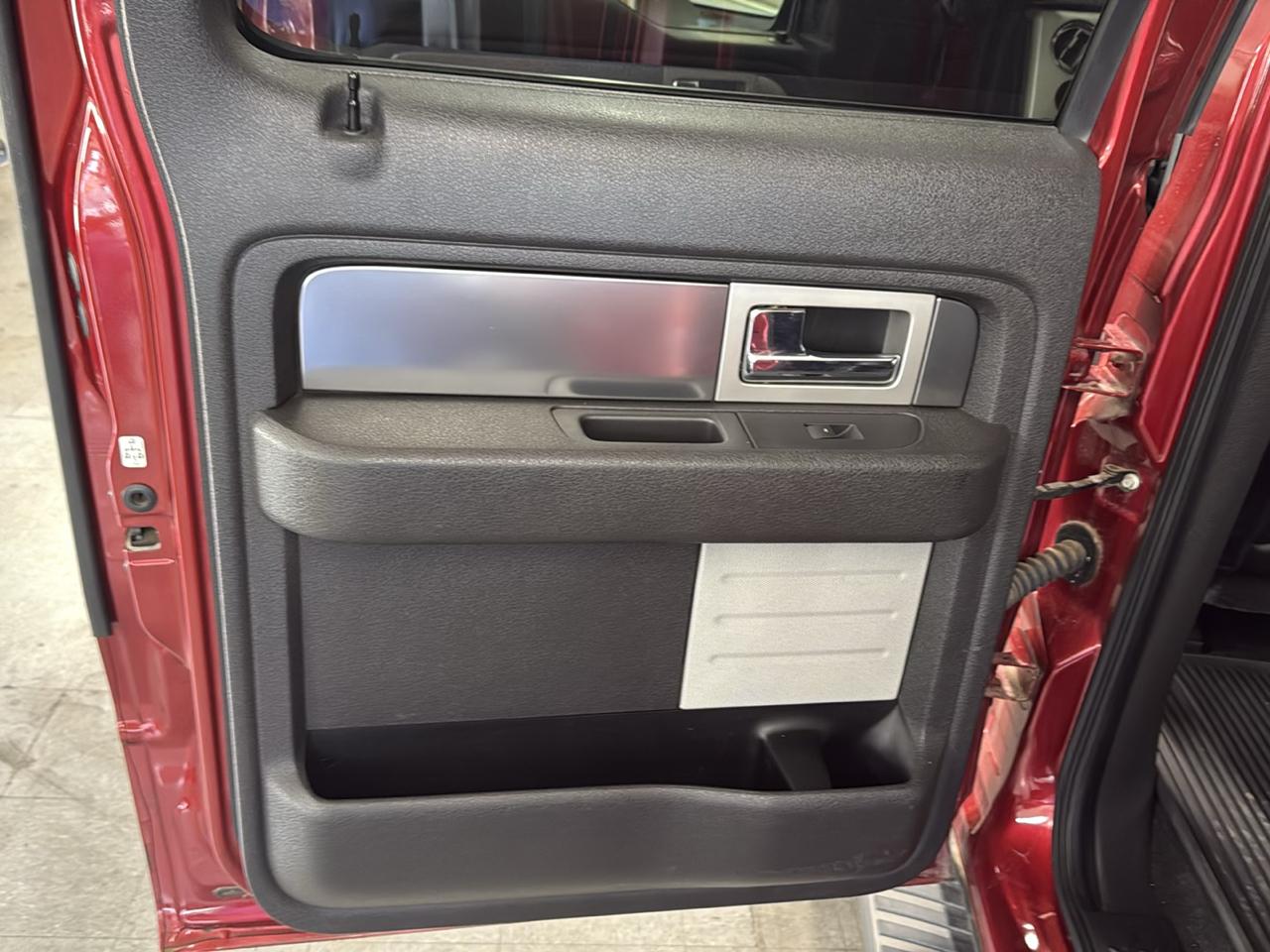 Ford F-150 FX4 SuperCrew 4WD 2013