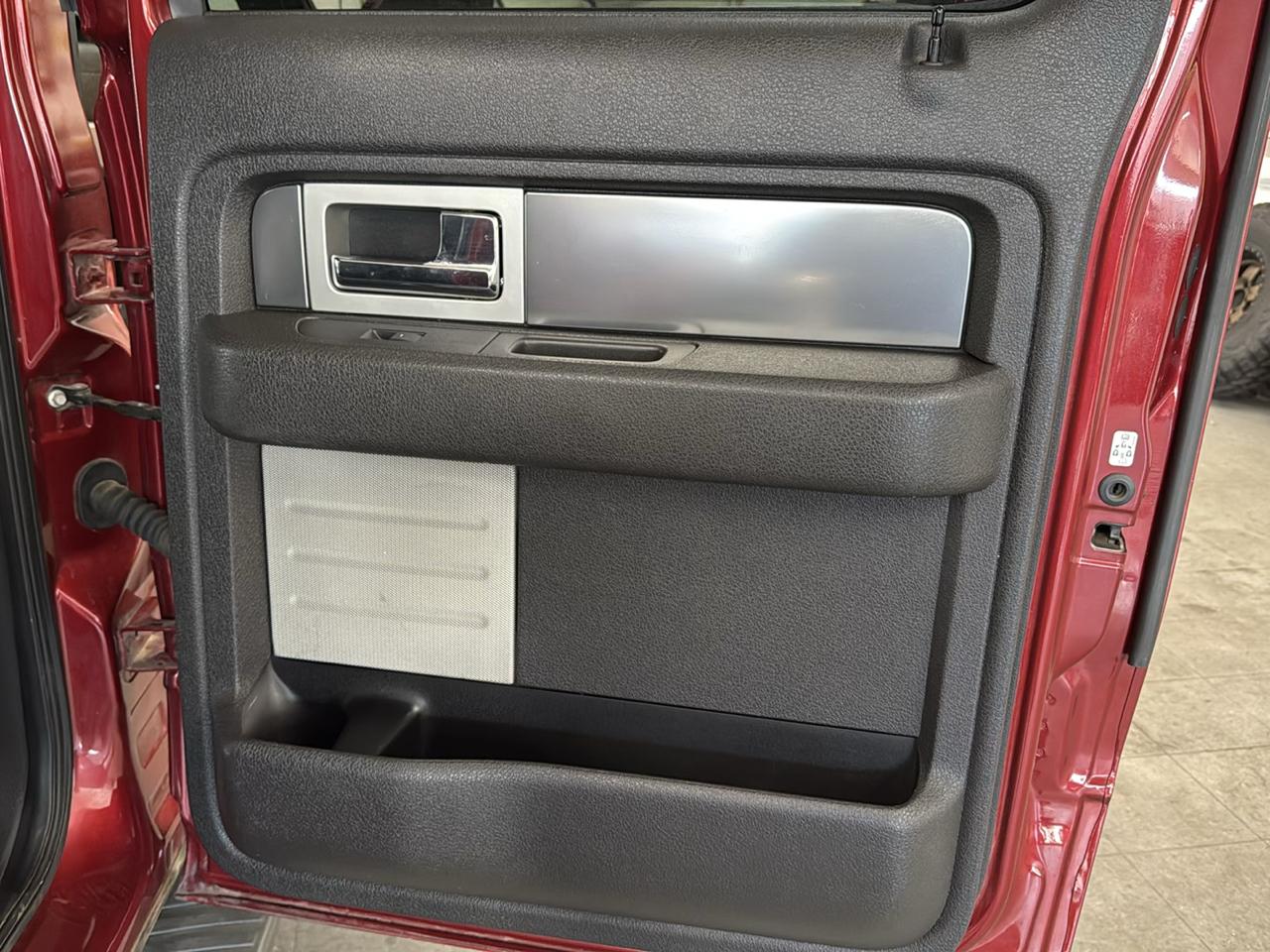 Ford F-150 FX4 SuperCrew 4WD 2013
