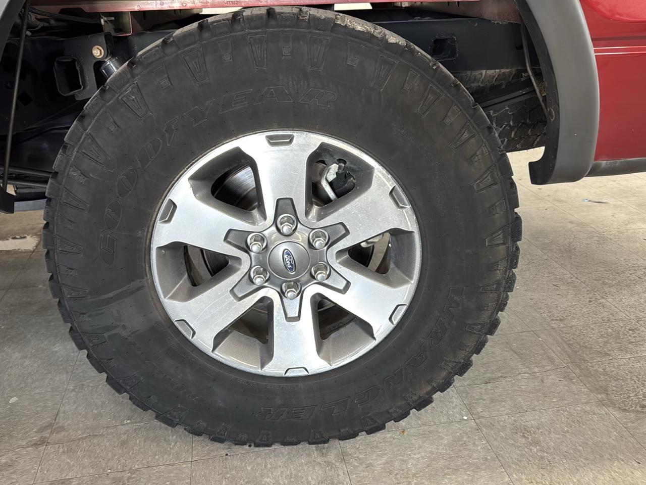 Ford F-150 FX4 SuperCrew 4WD 2013