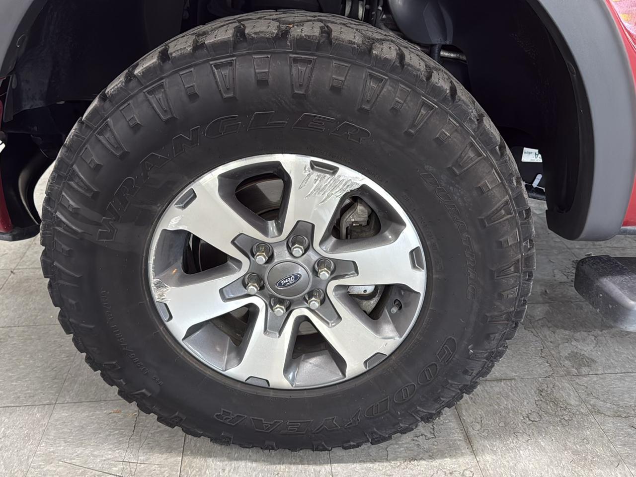 Ford F-150 FX4 SuperCrew 4WD 2013