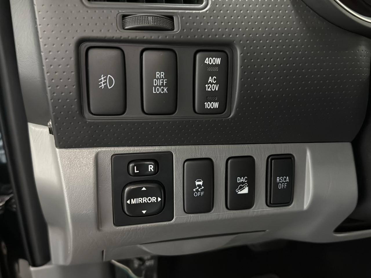 Toyota Tacoma Double Cab 4WD 2014