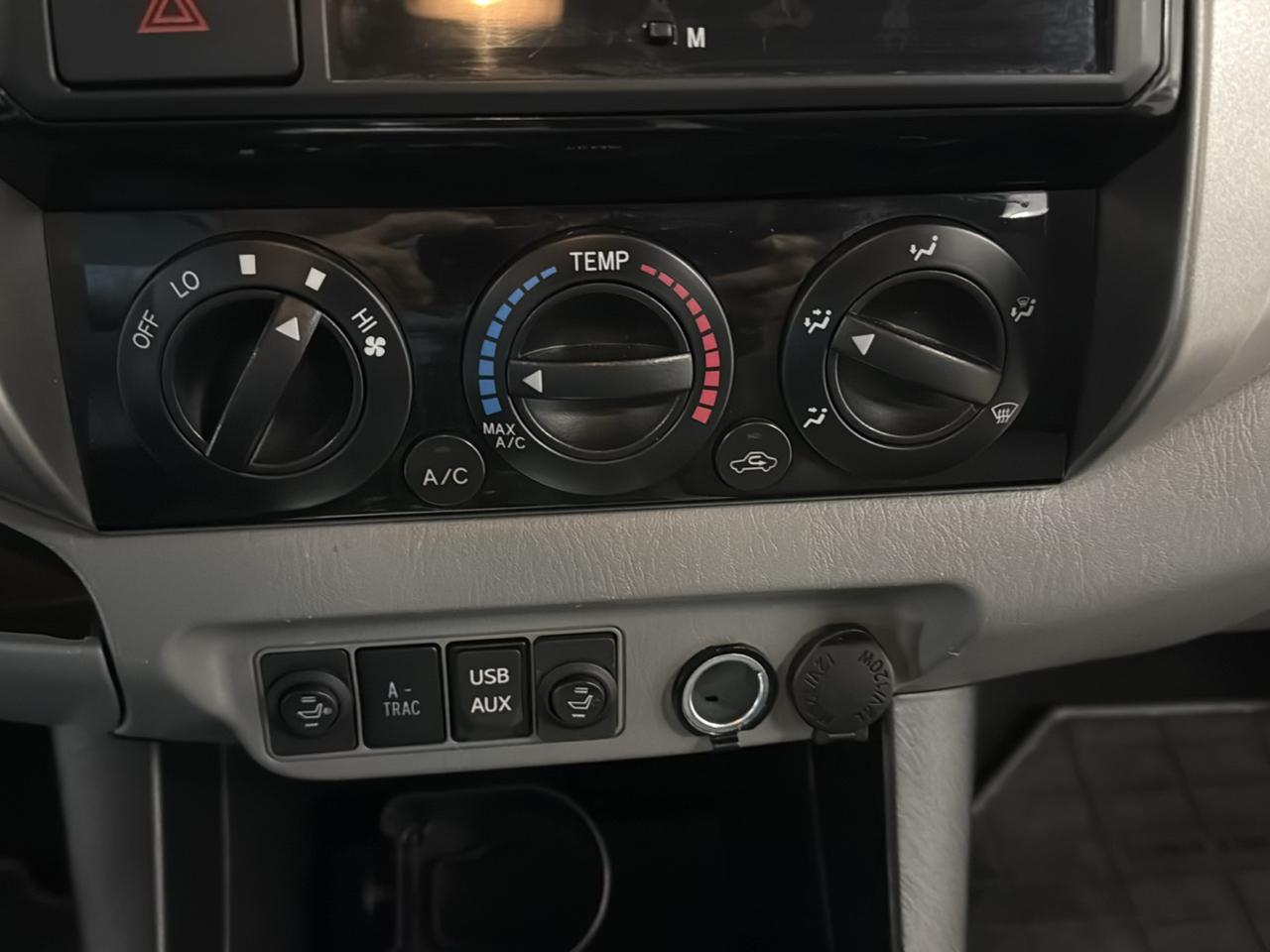 Toyota Tacoma Double Cab 4WD 2014