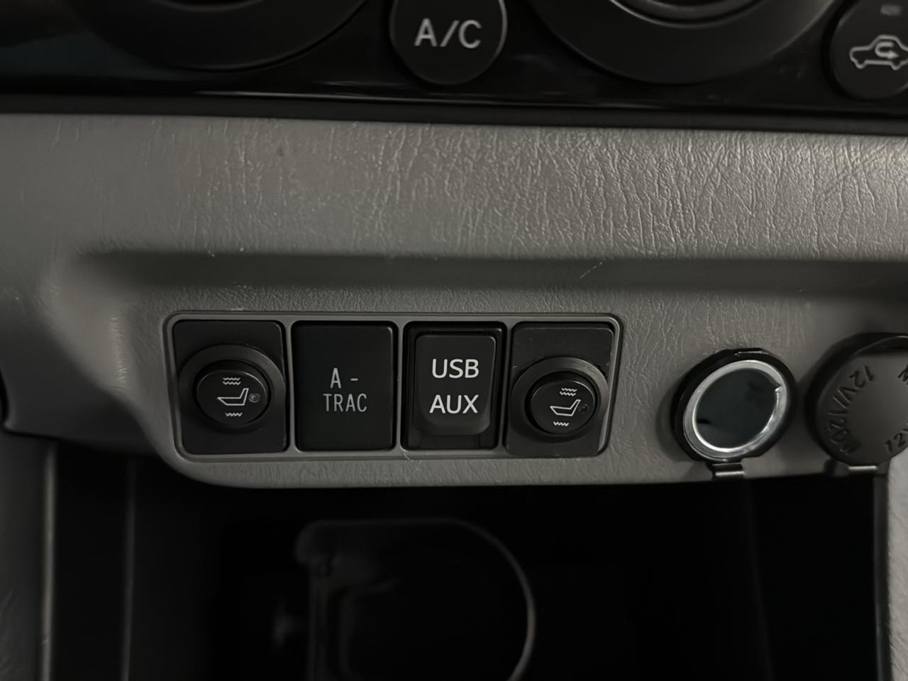 Toyota Tacoma Double Cab 4WD 2014
