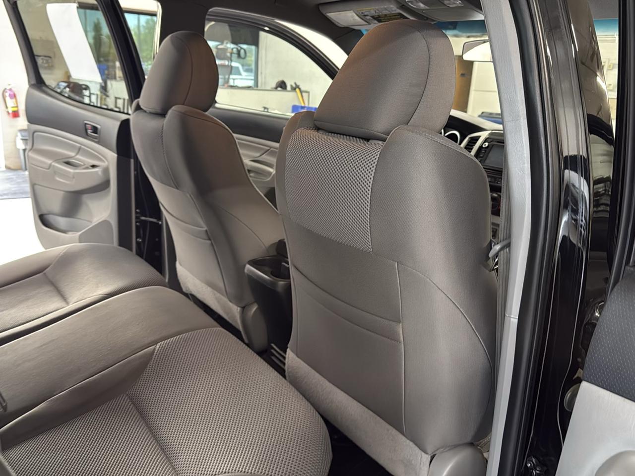 Toyota Tacoma Double Cab 4WD 2014