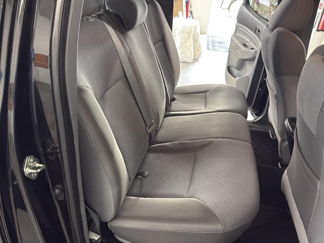 Toyota Tacoma Double Cab 4WD 2014