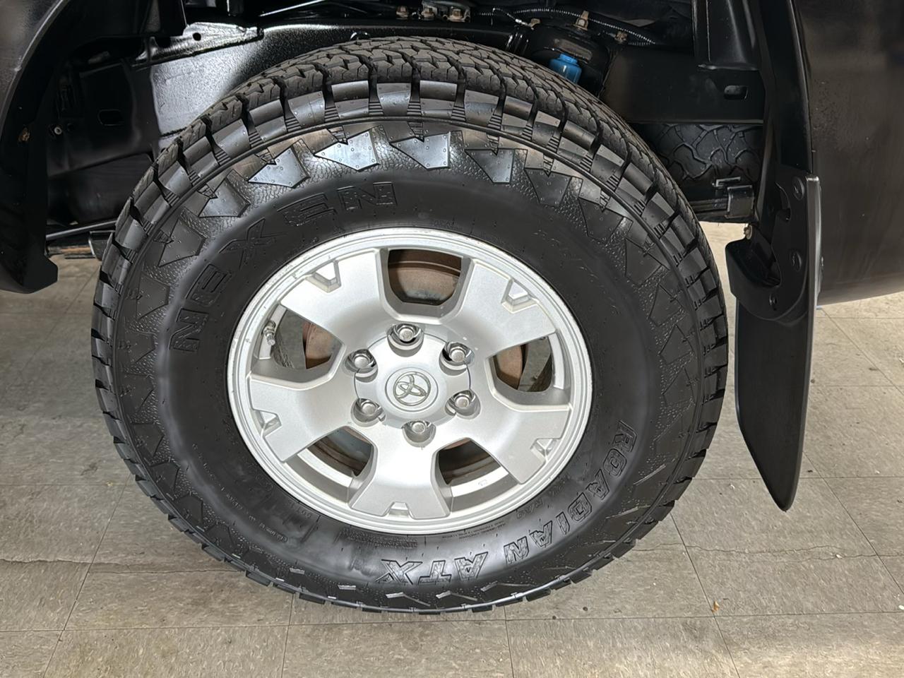 Toyota Tacoma Double Cab 4WD 2014