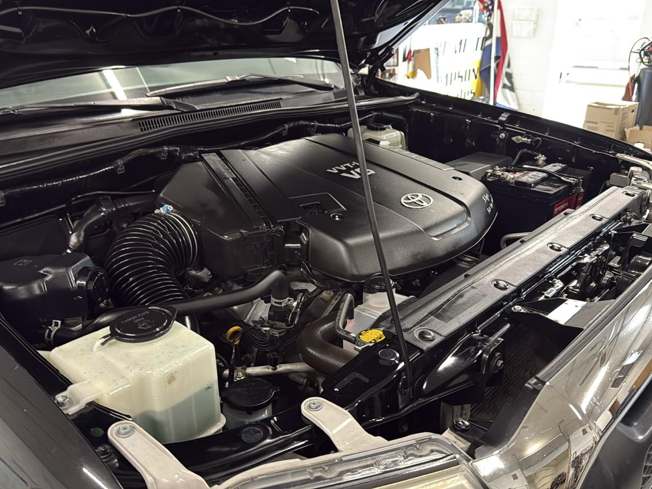 Toyota Tacoma Double Cab 4WD 2014