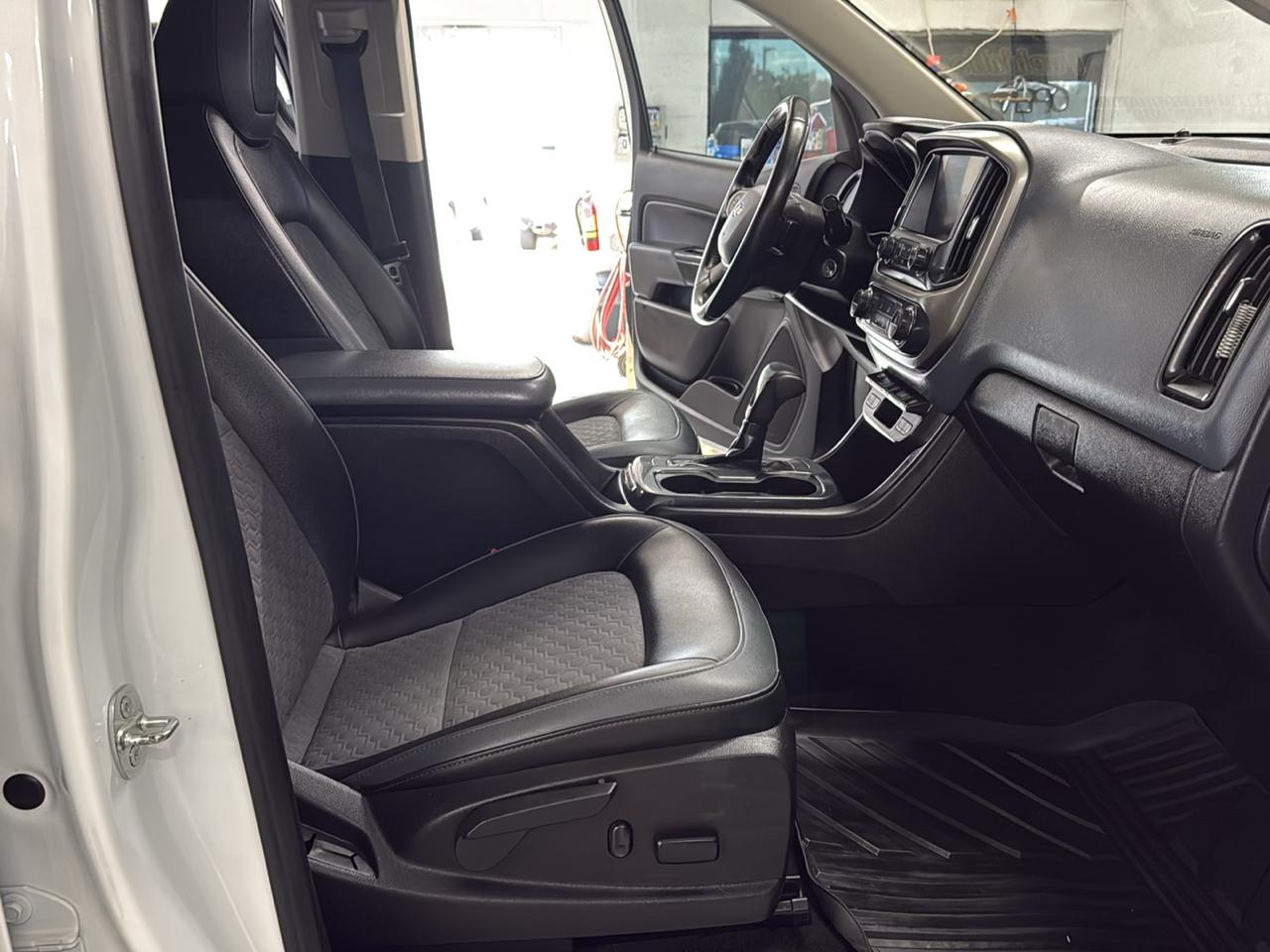 Chevrolet Colorado Z71 Crew Cab 4WD 2017