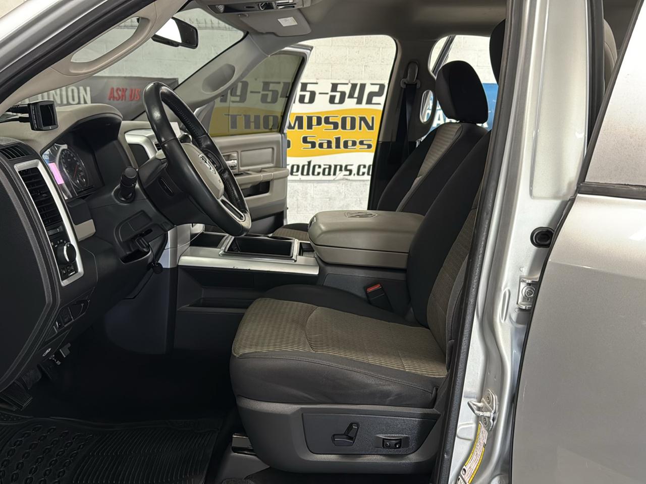 RAM 2500 SLT Crew Cab 4WD 2012