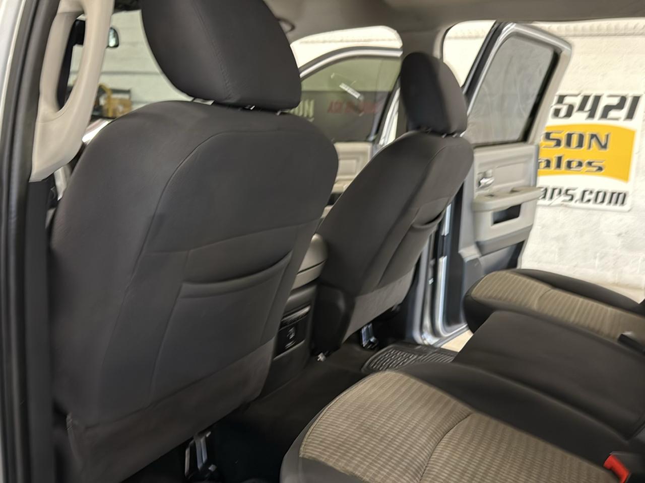 RAM 2500 SLT Crew Cab 4WD 2012
