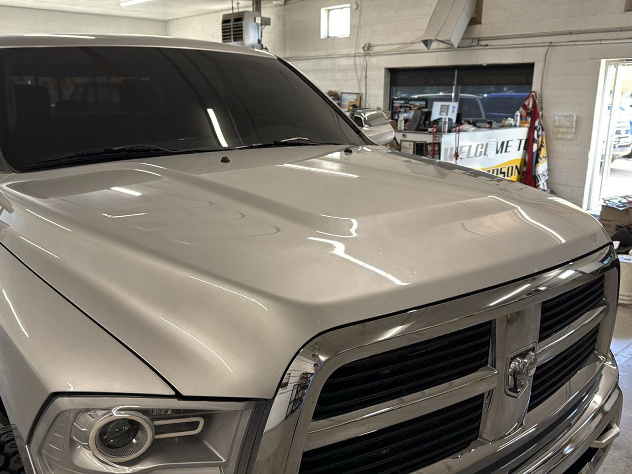 RAM 2500 SLT Crew Cab 4WD 2012