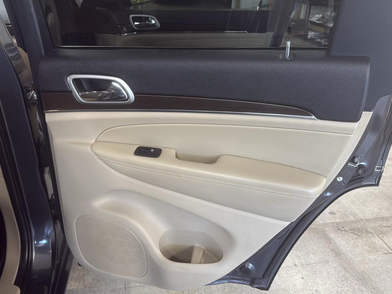 Jeep Grand Cherokee Limited 4WD 2018