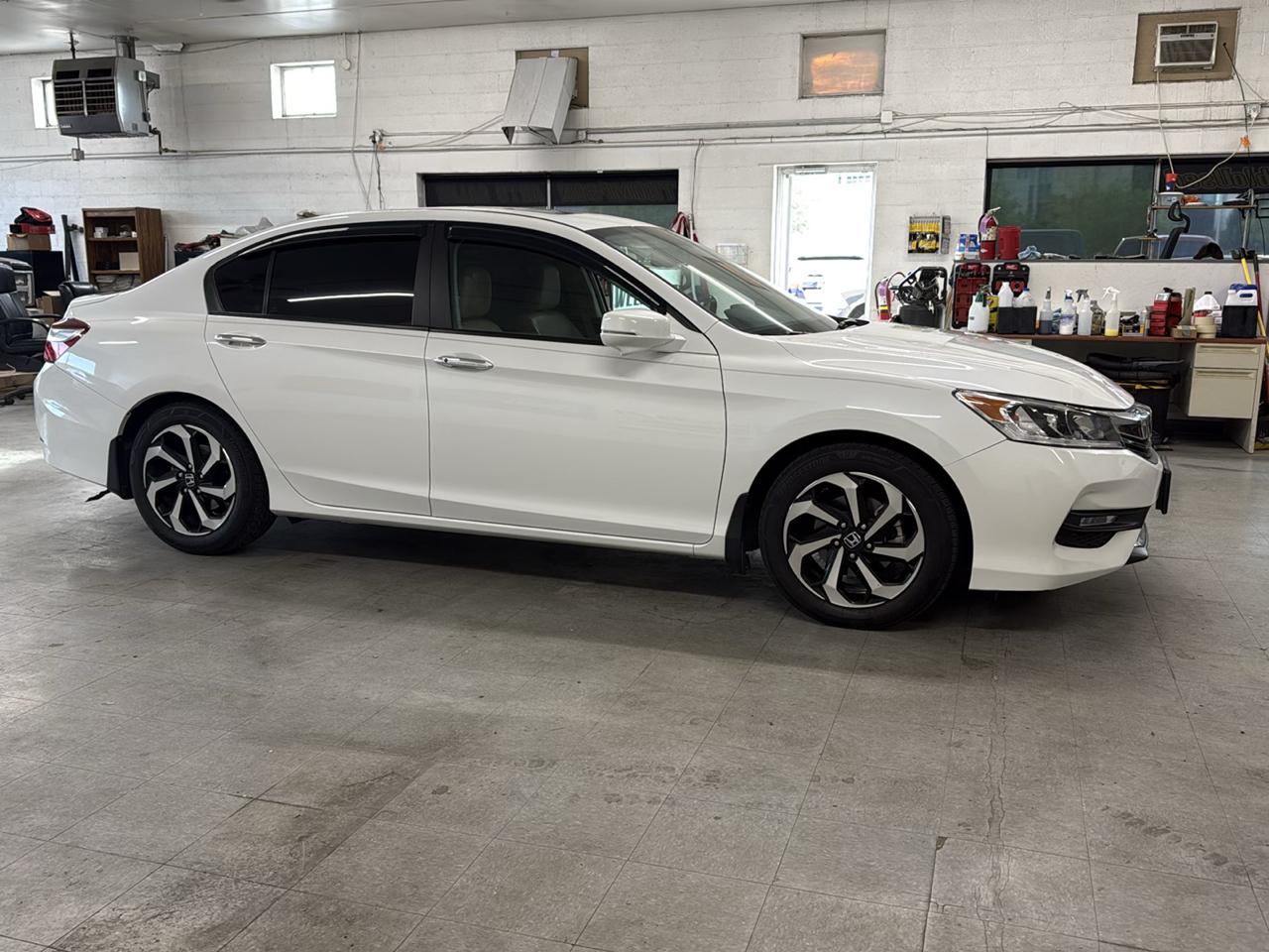 Honda Accord EX-L 2017