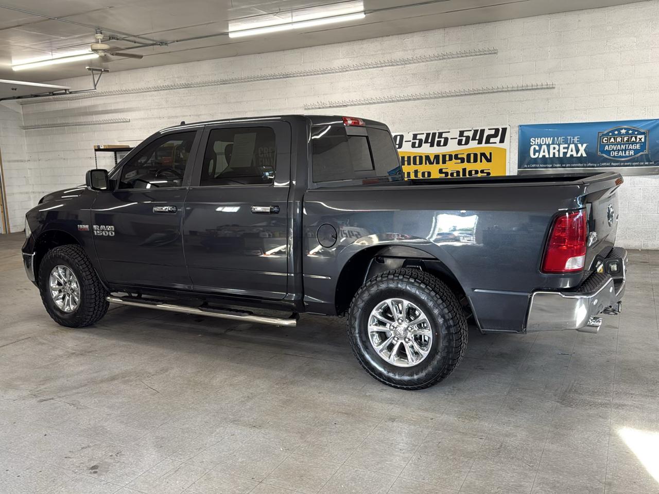 RAM 1500 Big Horn Crew Cab 4WD 2016