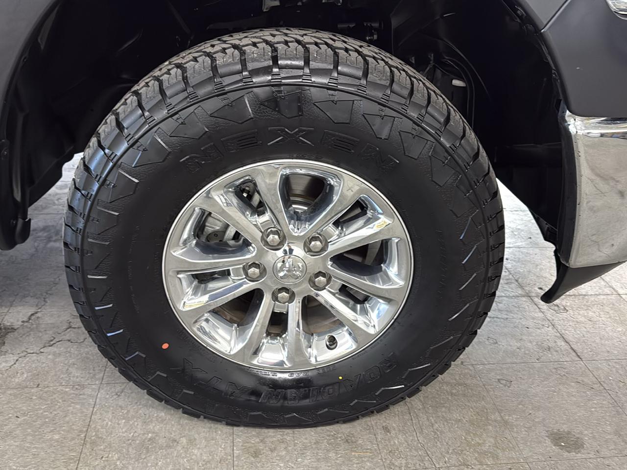 RAM 1500 Big Horn Crew Cab 4WD 2016