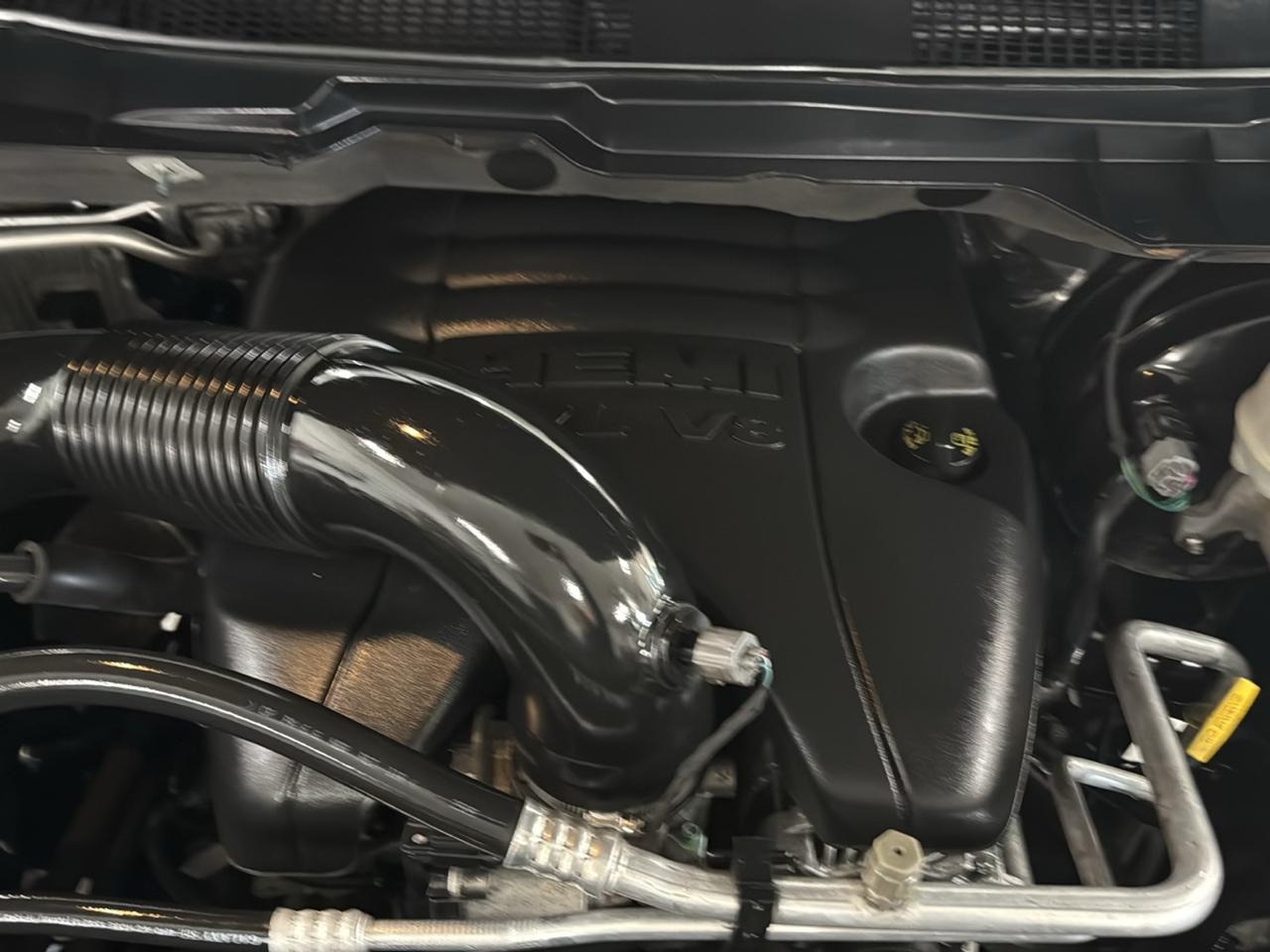 RAM 1500 Big Horn Crew Cab 4WD 2016