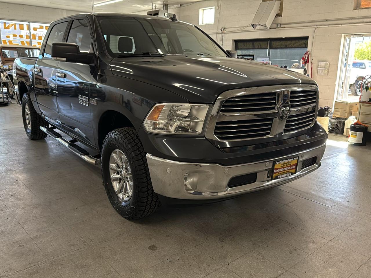 RAM 1500 Big Horn Crew Cab 4WD 2016