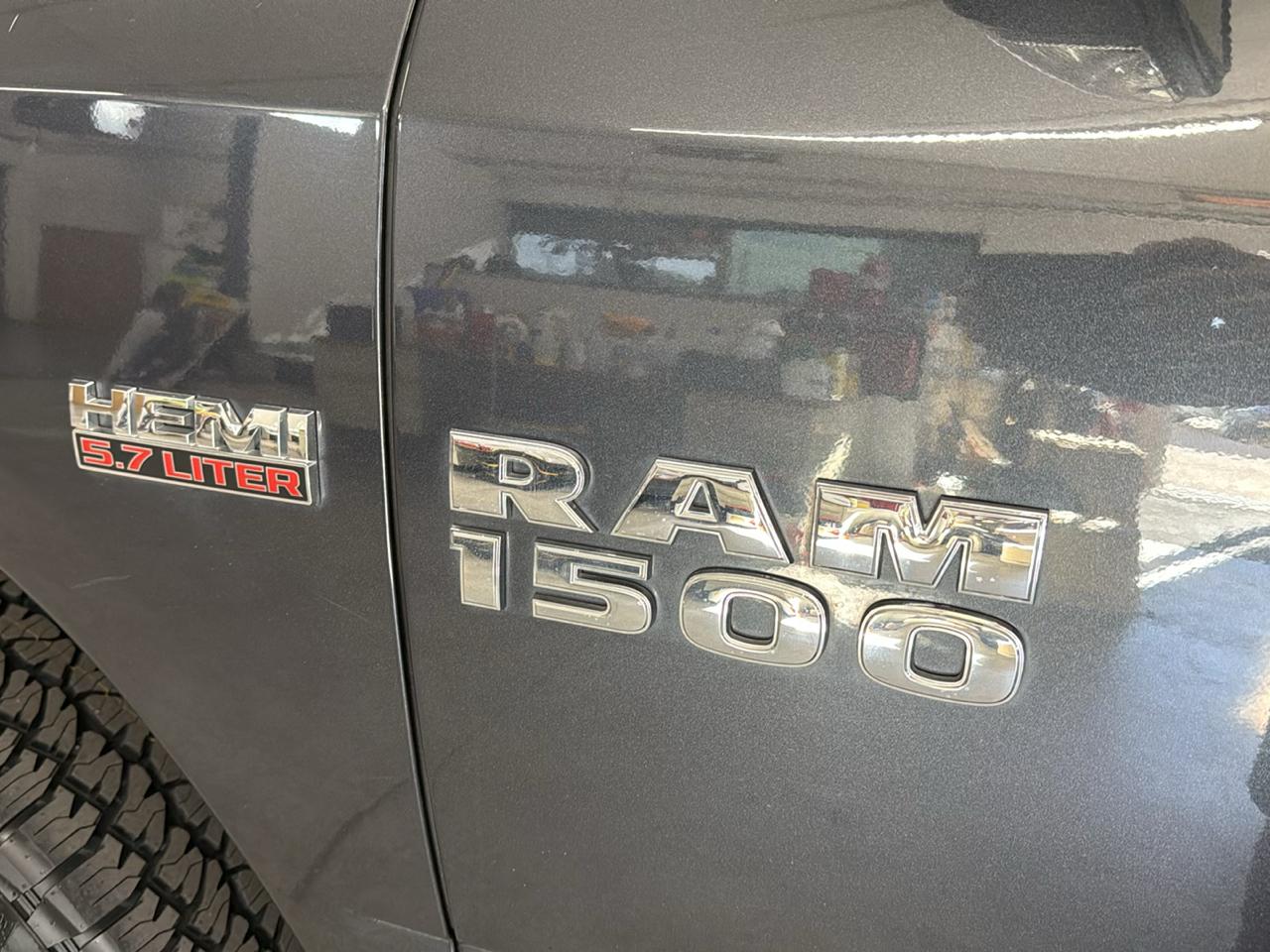 RAM 1500 Big Horn Crew Cab 4WD 2016