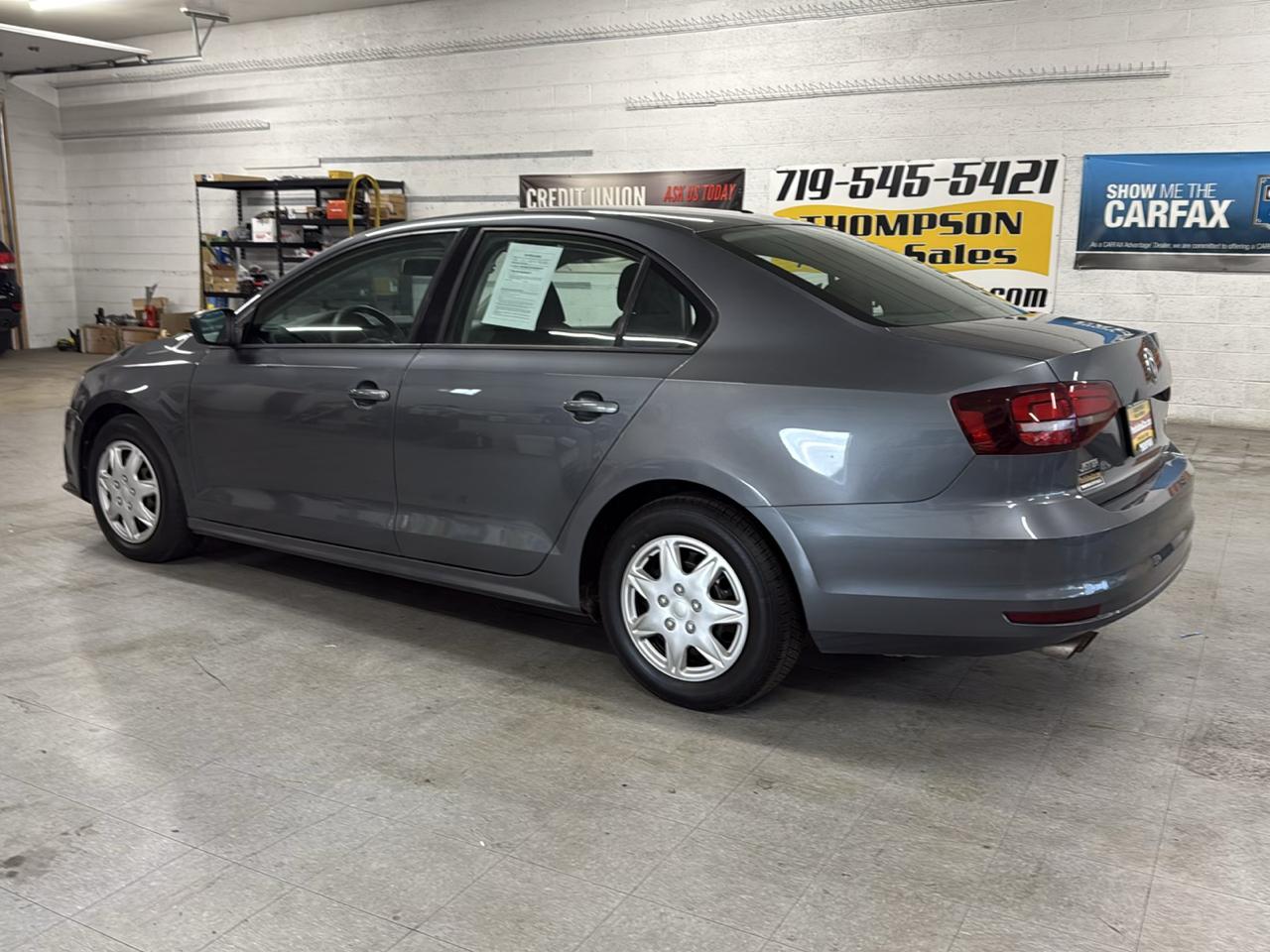 Volkswagen Jetta  2016