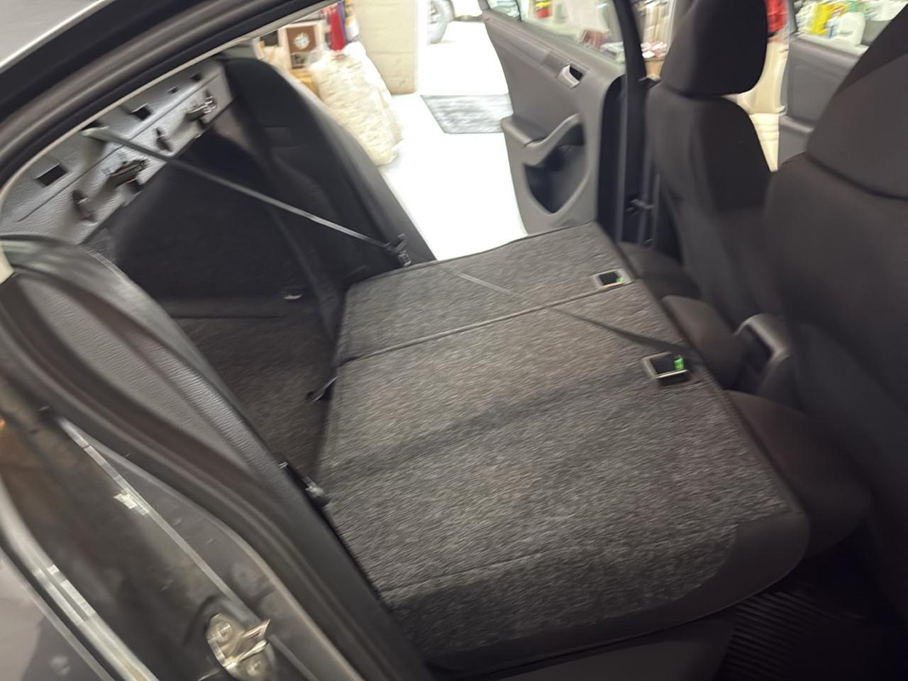 Volkswagen Jetta  2016