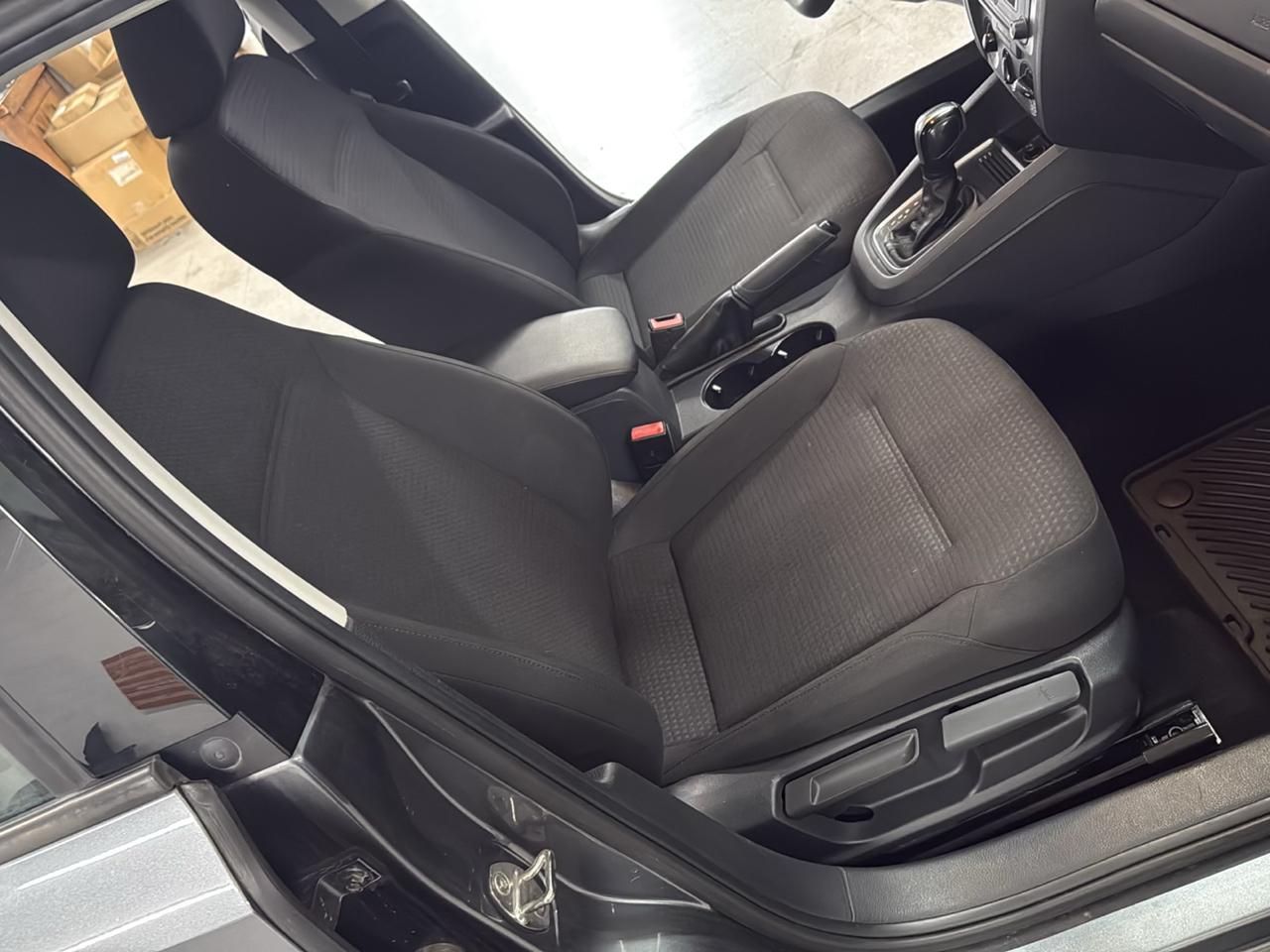Volkswagen Jetta  2016