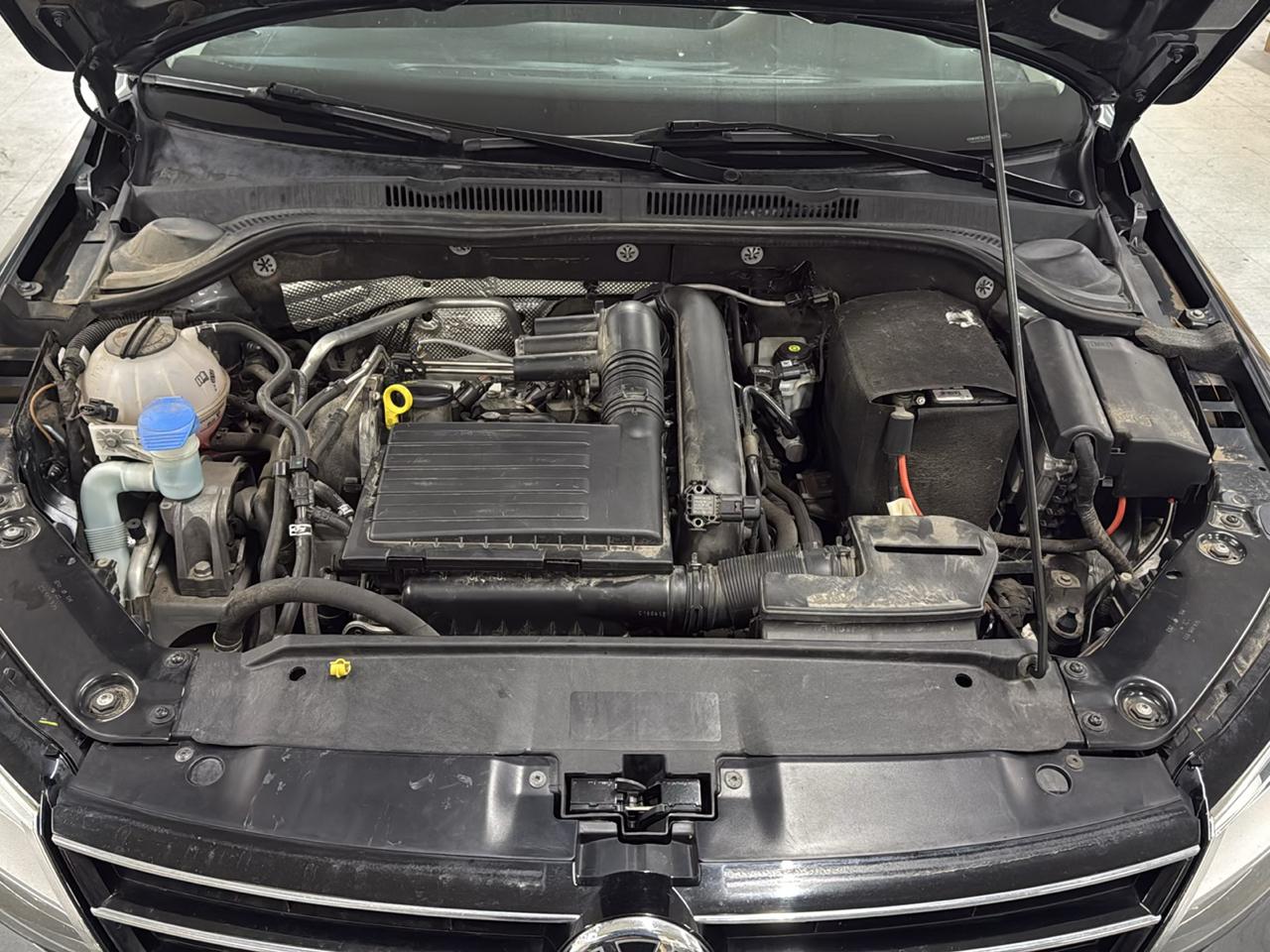 Volkswagen Jetta  2016
