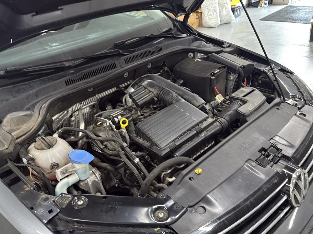 Volkswagen Jetta  2016