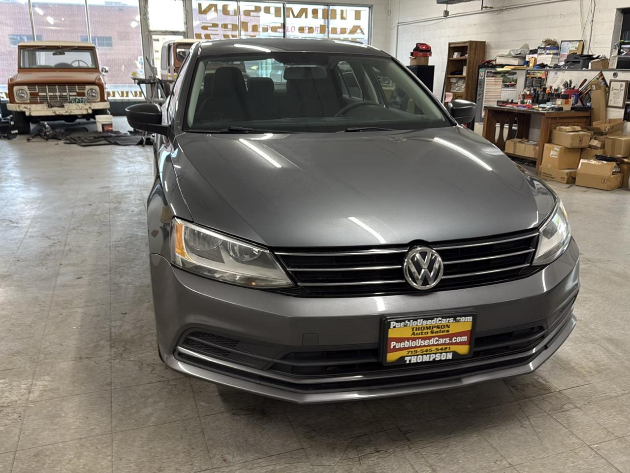 Volkswagen Jetta  2016