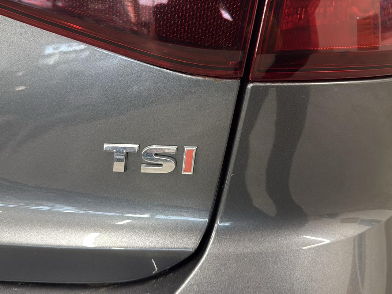 Volkswagen Jetta  2016