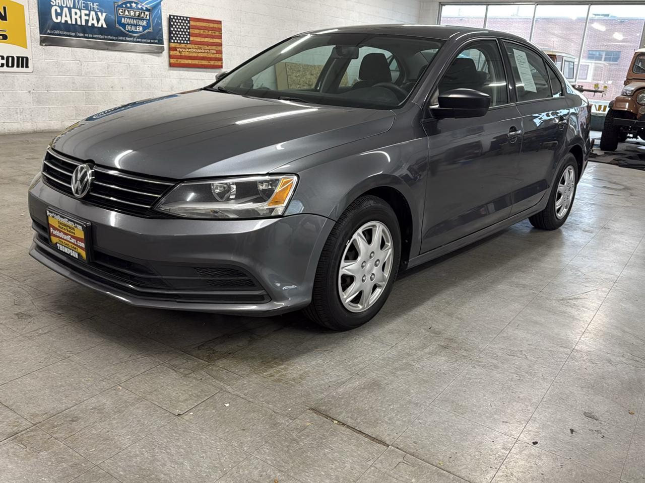 Volkswagen Jetta  2016