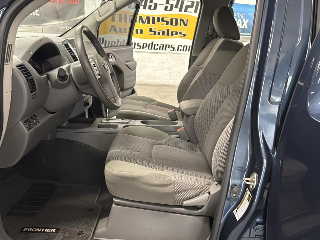Nissan Frontier SV Crew Cab 4WD 2019