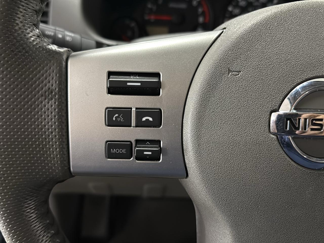 Nissan Frontier SV Crew Cab 4WD 2019