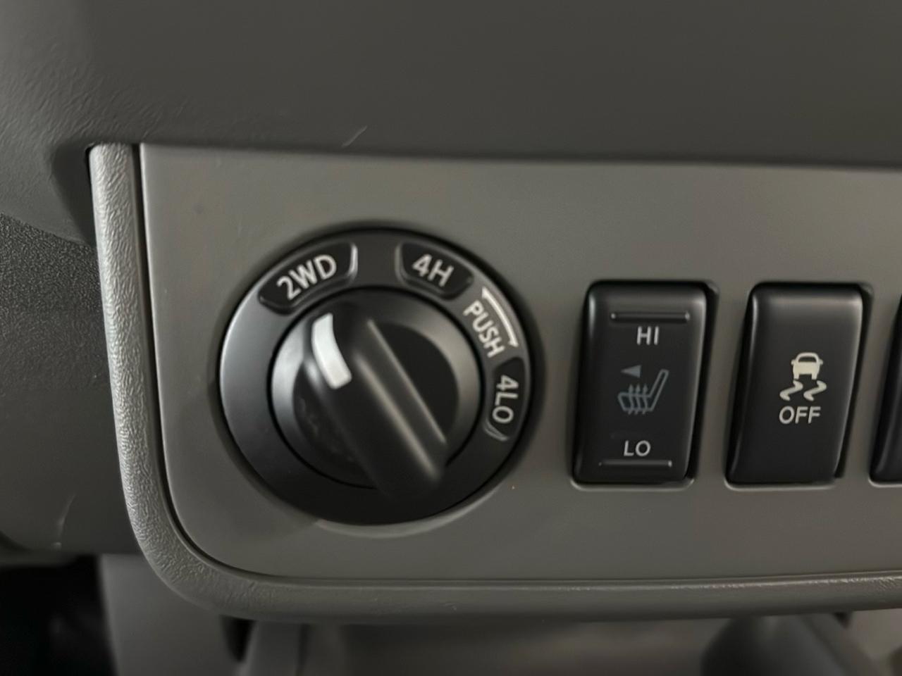 Nissan Frontier SV Crew Cab 4WD 2019