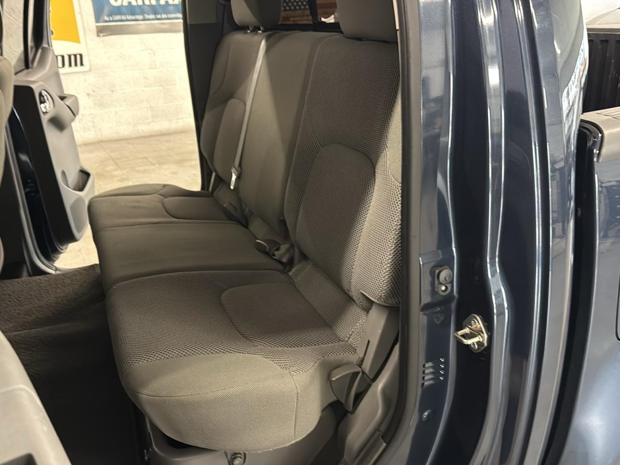 Nissan Frontier SV Crew Cab 4WD 2019
