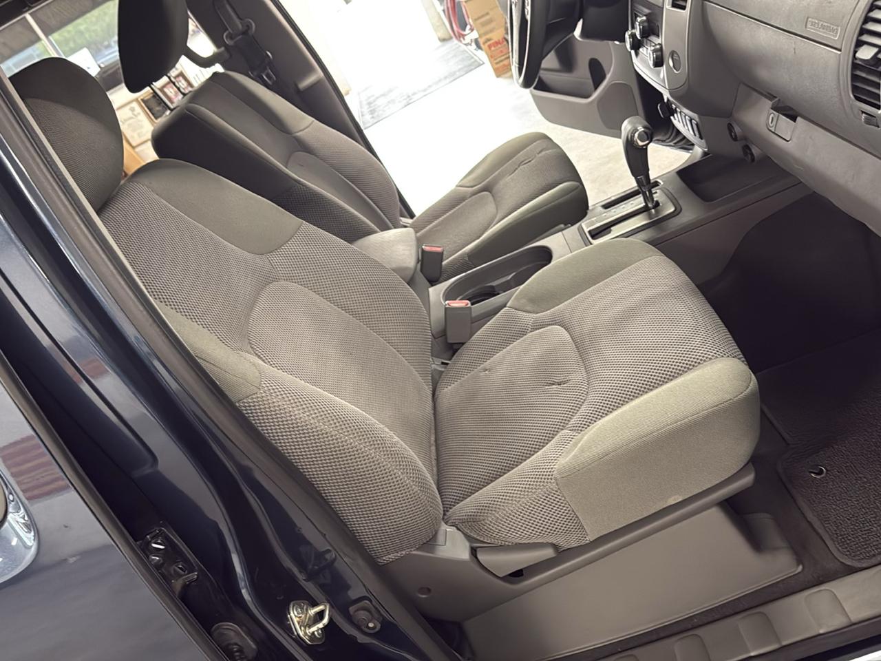 Nissan Frontier SV Crew Cab 4WD 2019