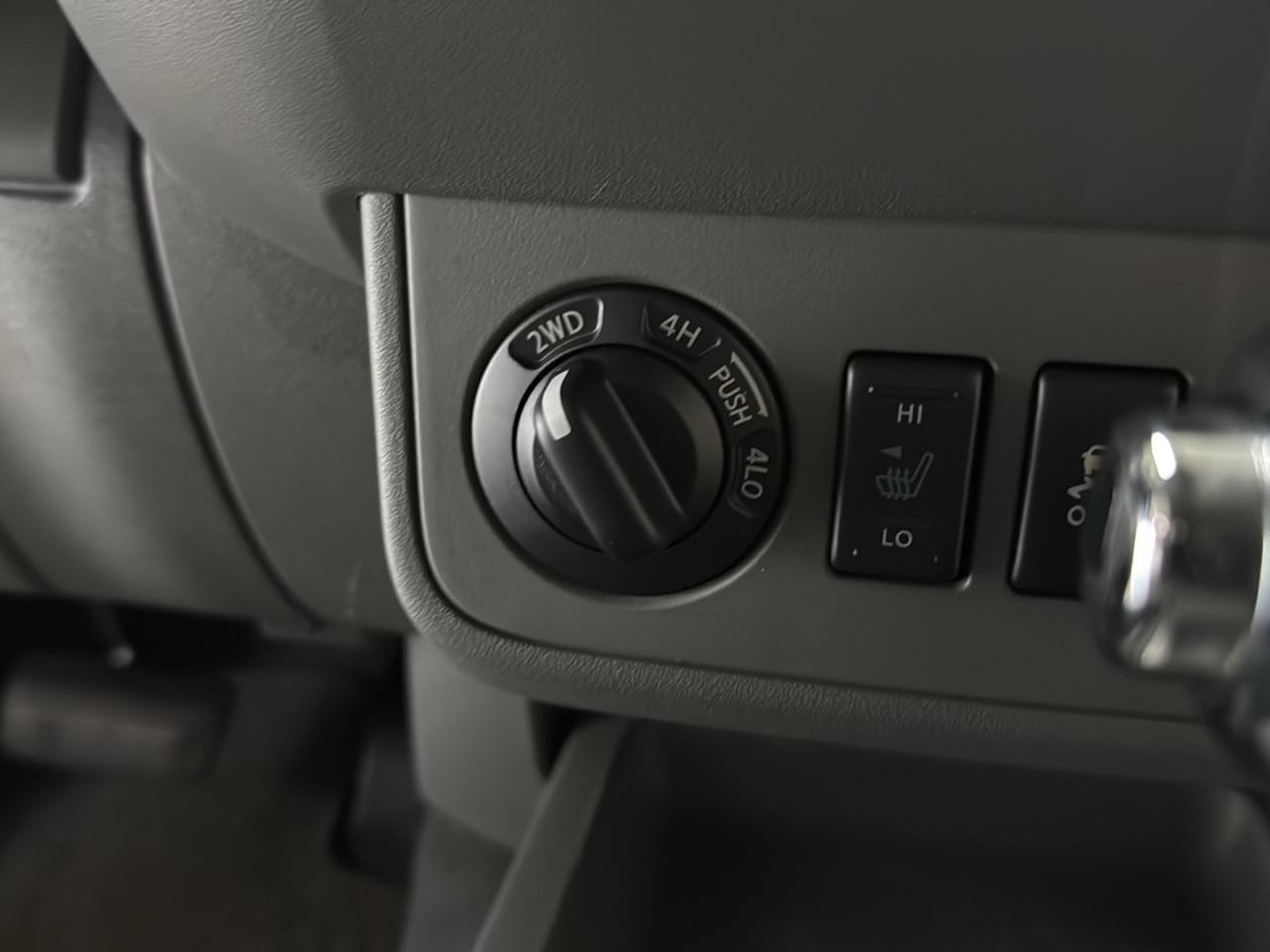 Nissan Frontier SV Crew Cab 4WD 2019