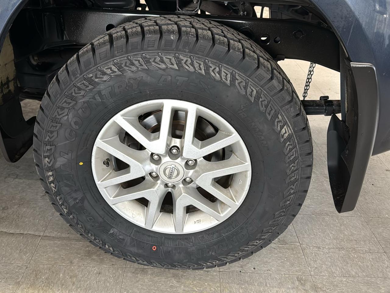 Nissan Frontier SV Crew Cab 4WD 2019