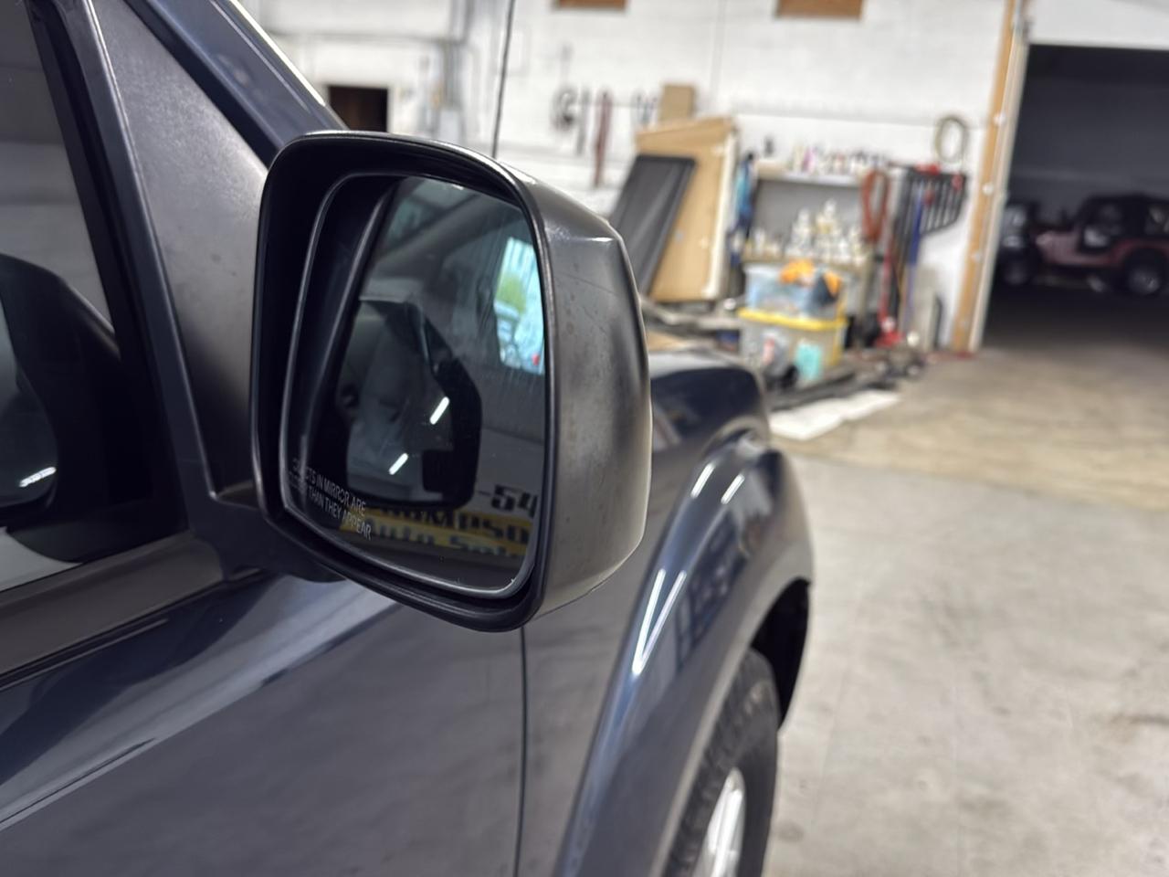 Nissan Frontier SV Crew Cab 4WD 2019
