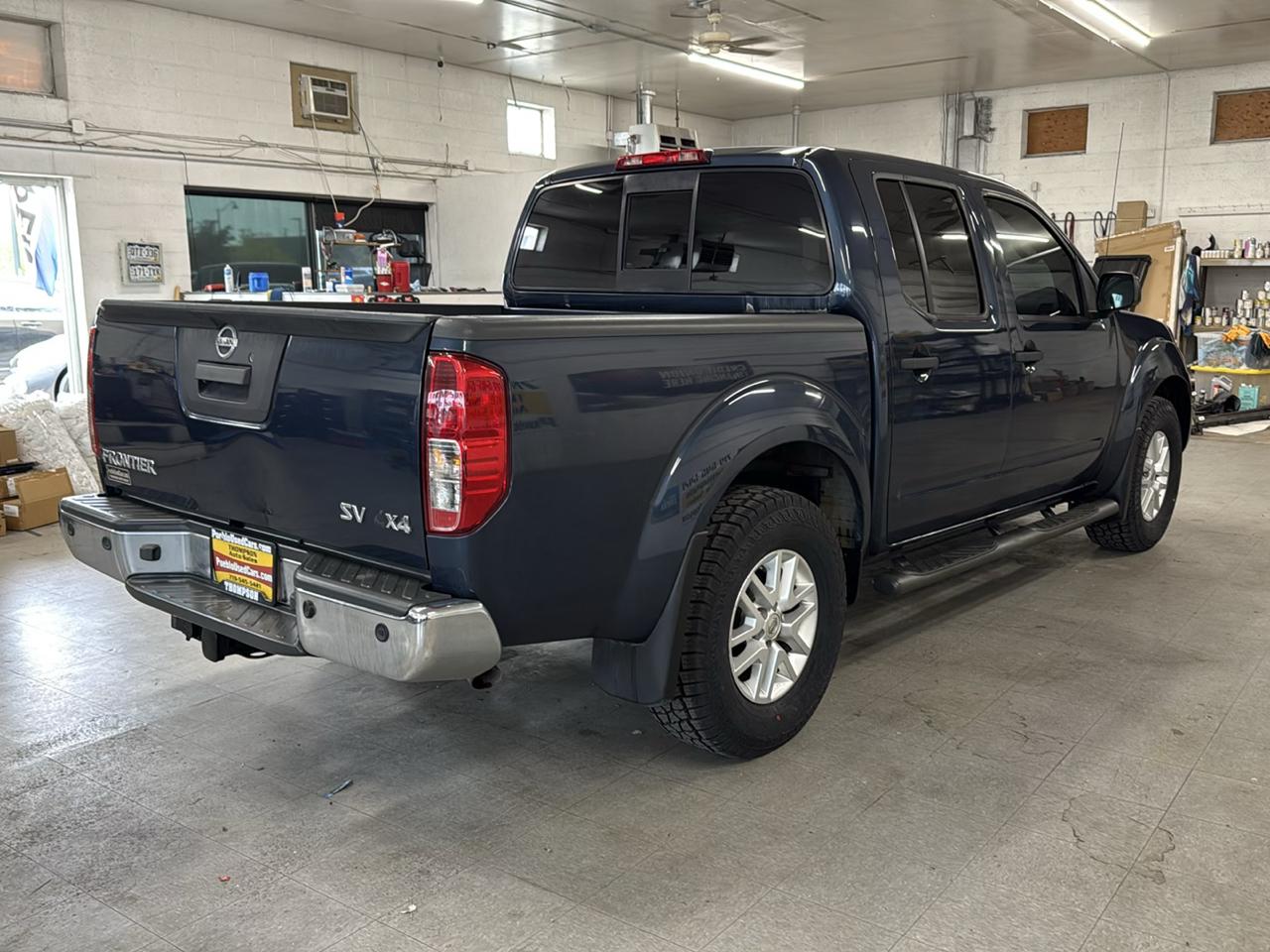 Nissan Frontier SV Crew Cab 4WD 2019
