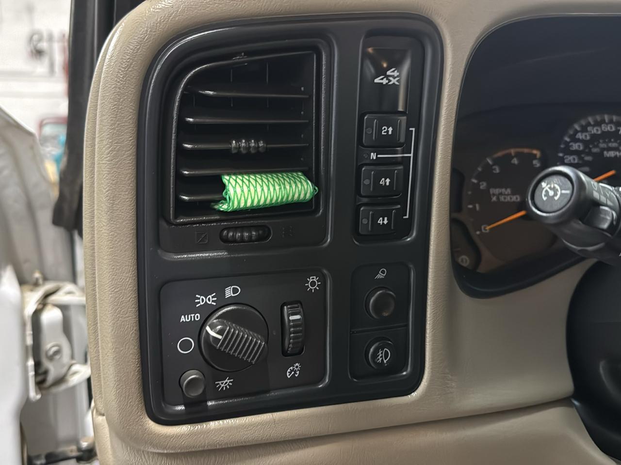 Chevrolet Silverado 2500HD LT Ext. Cab 4WD 2005