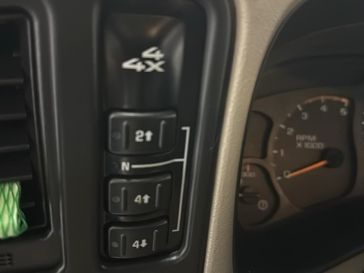 Chevrolet Silverado 2500HD LT Ext. Cab 4WD 2005