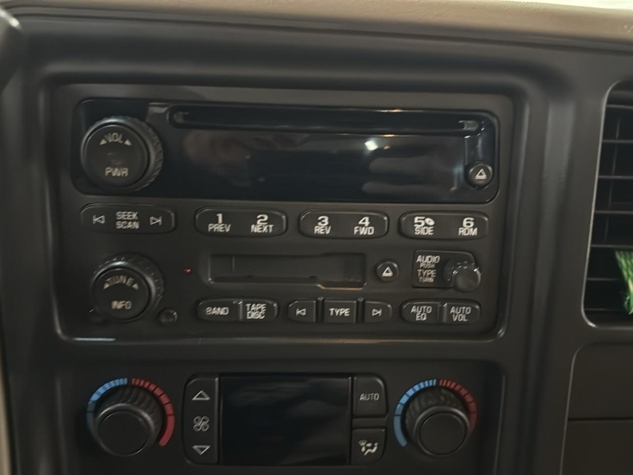 Chevrolet Silverado 2500HD LT Ext. Cab 4WD 2005