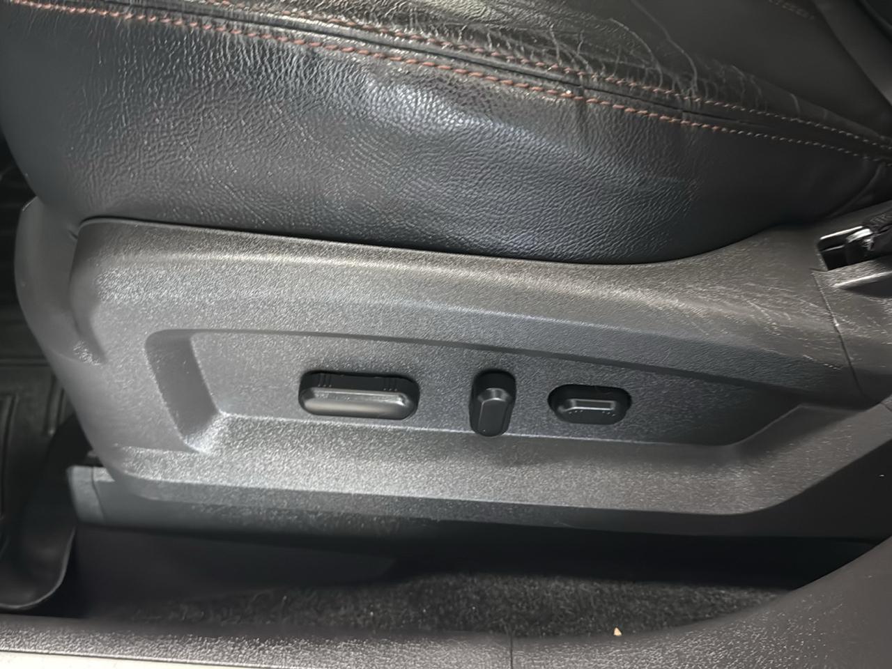 Ford Edge SEL FWD 2013