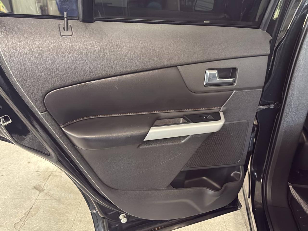 Ford Edge SEL FWD 2013