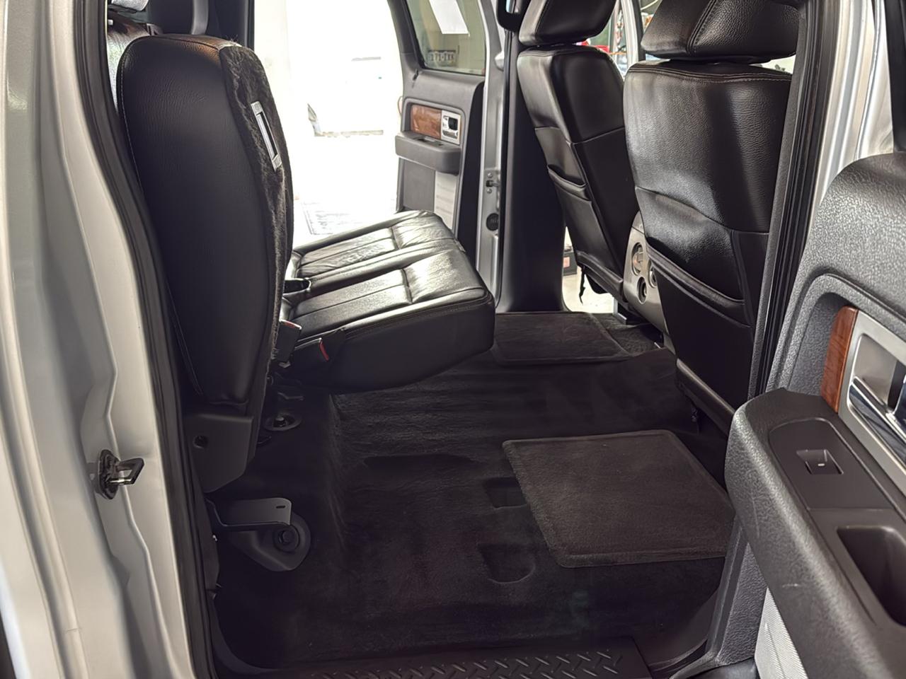 Ford F-150 Lariat SuperCrew 4WD 2010