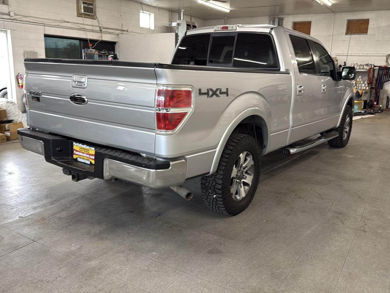 Ford F-150 Lariat SuperCrew 4WD 2010