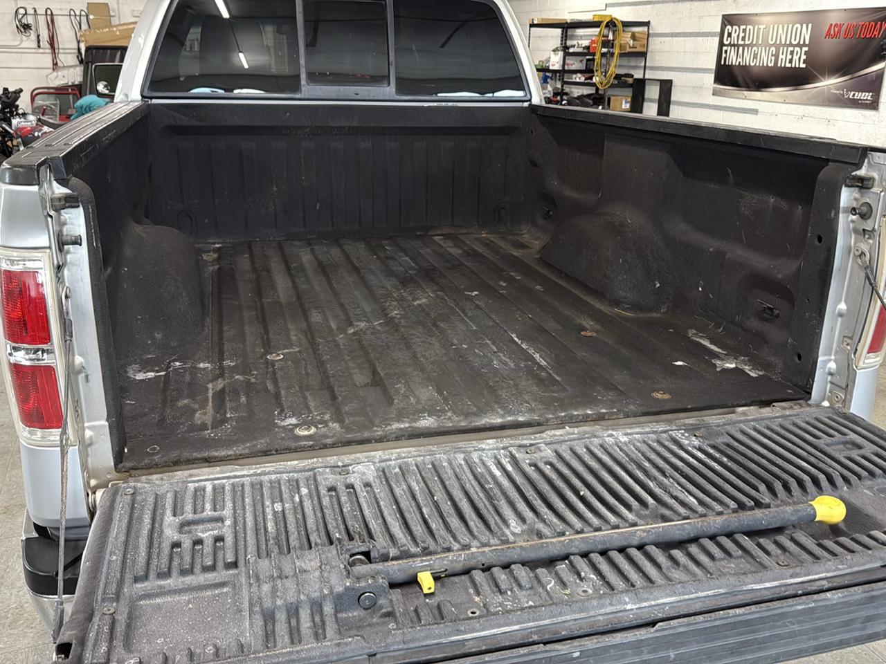 Ford F-150 Lariat SuperCrew 4WD 2010