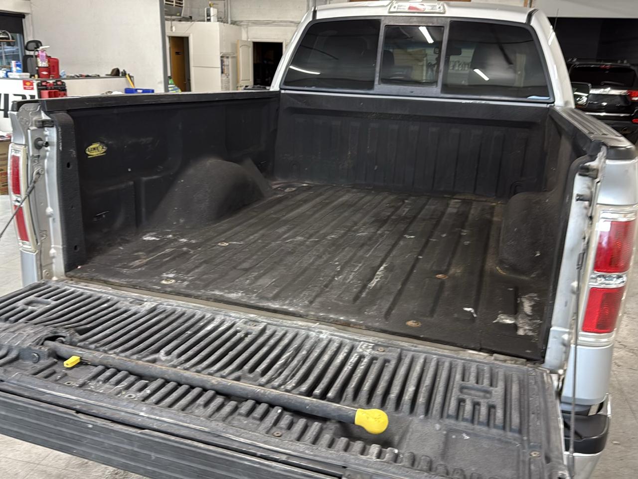 Ford F-150 Lariat SuperCrew 4WD 2010